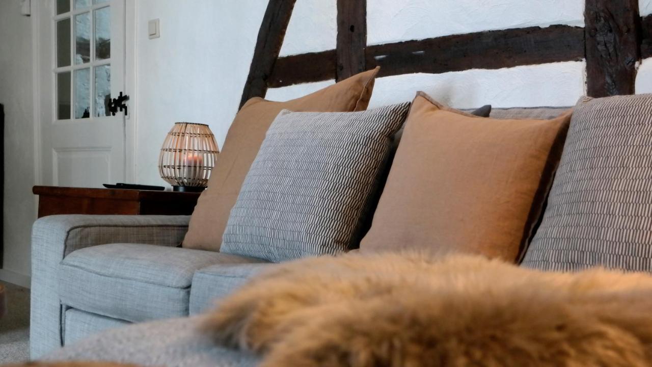 Holiday House Burgblick1 With Terrace - Vosproperties Моншау Екстериор снимка