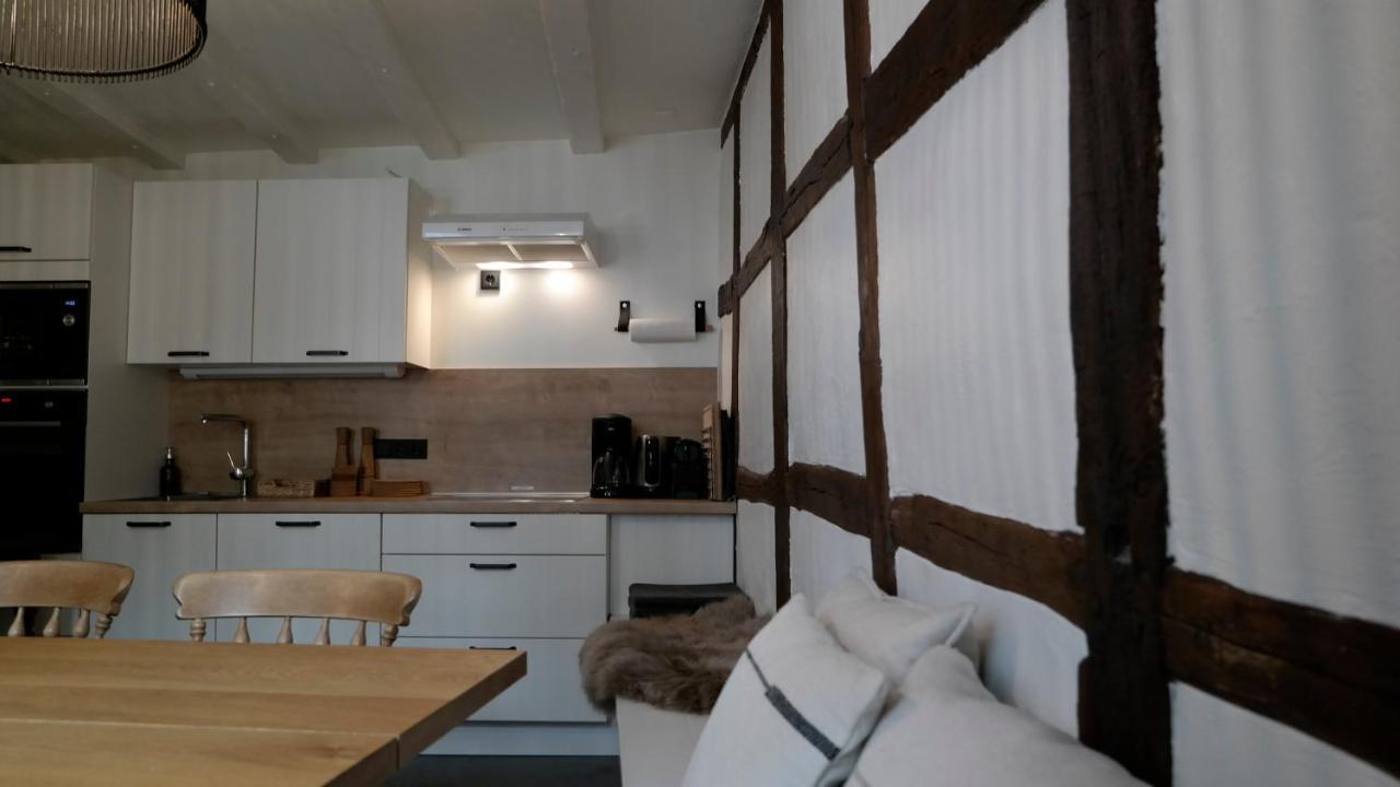 Holiday House Burgblick1 With Terrace - Vosproperties Моншау Екстериор снимка