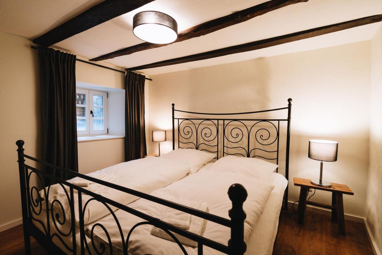 Holiday House Burgblick1 With Terrace - Vosproperties Моншау Екстериор снимка